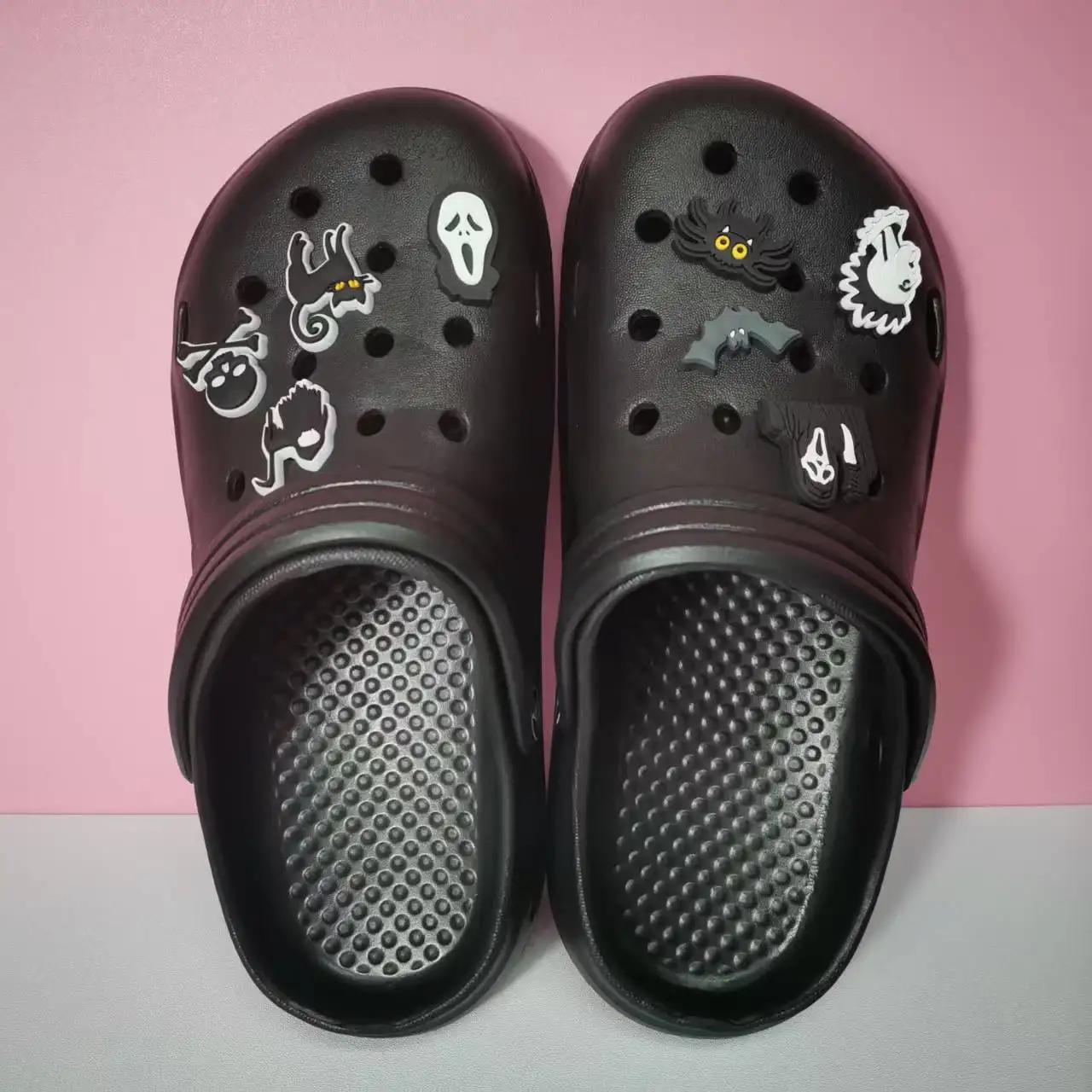 Vrouw Slippers Met Halloween C - Jewelry Making For Adults recensie en prijs